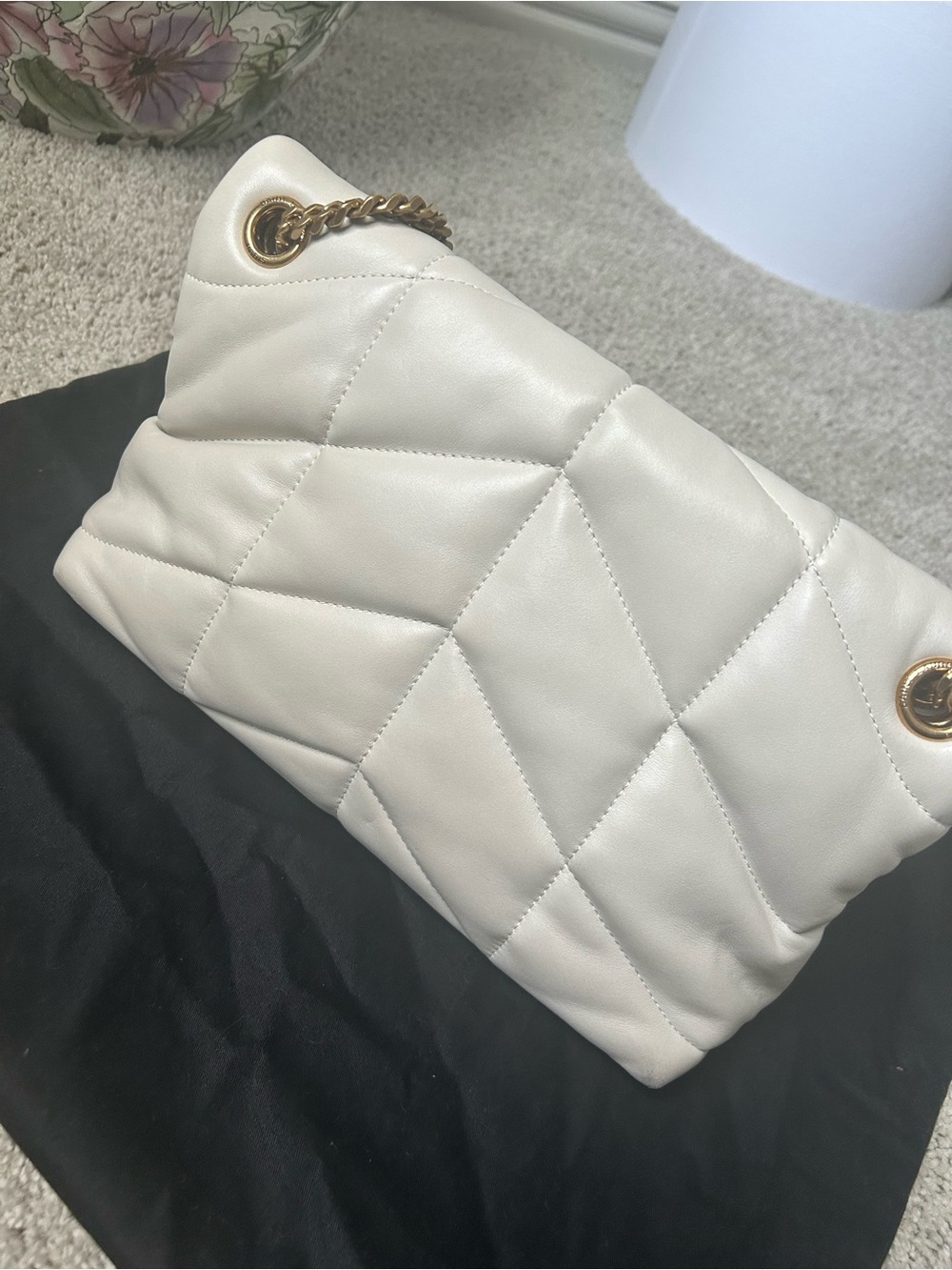 Saint Laurent - Lambskin Quilted Small Loulou Puffer Monogram Chain - Crema Soft - Picture 2 of 14